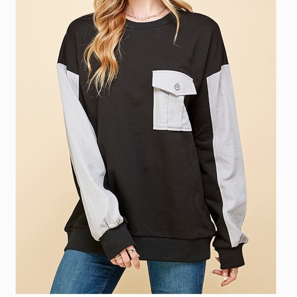 ShopEvelynne Black and Gray Colorblock Top